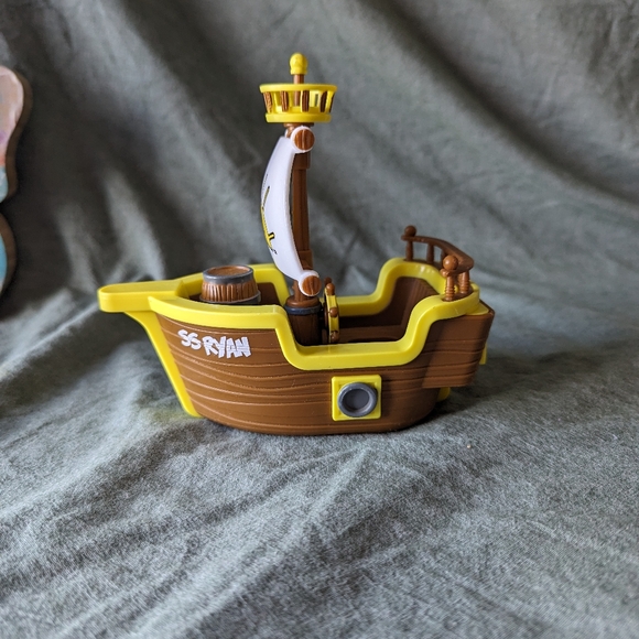 Ryan's World Pirate Ship Toy SS Ryan Bonkers  6" Brown Yellow Sun Playset Boat 1 - Picture 9 of 12